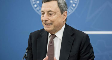 Draghi al G20: difendere i diritti delle donne