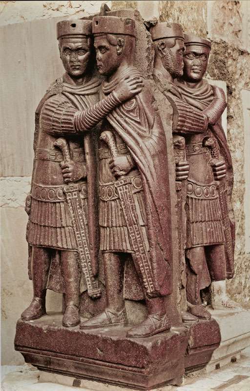 L’imperatore Diocleziano. Le riforme, la tetrarchia, le persecuzioni Scripta Manent L’imperatore Diocleziano. Le riforme, la tetrarchia, le persecuzioni Scripta Manent