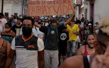 Cuba revoca le restrizioni doganali su cibo e medicine dopo le proteste