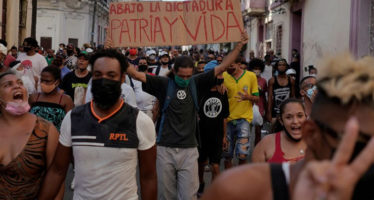 Cuba revoca le restrizioni doganali su cibo e medicine dopo le proteste