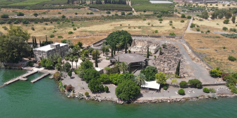 Cafarnao: ritrovati gli antichi ormeggi di Pietro nel Lago di Tiberiade