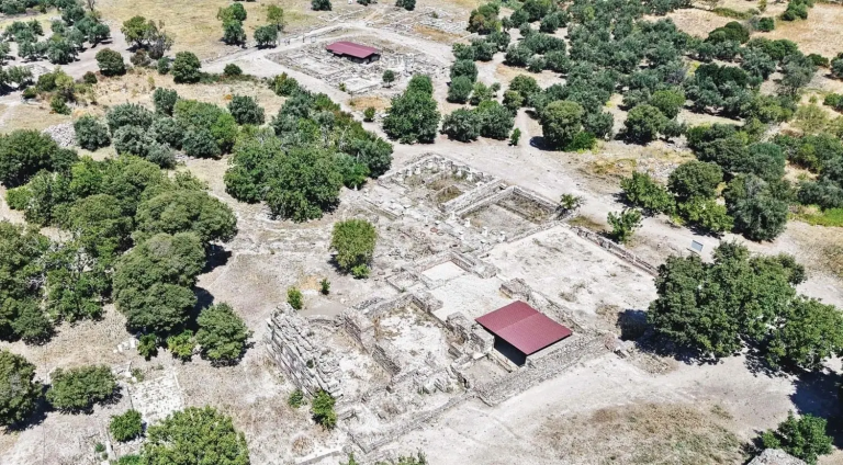 Il lusso delle antiche terme riemerge a Çanakkale